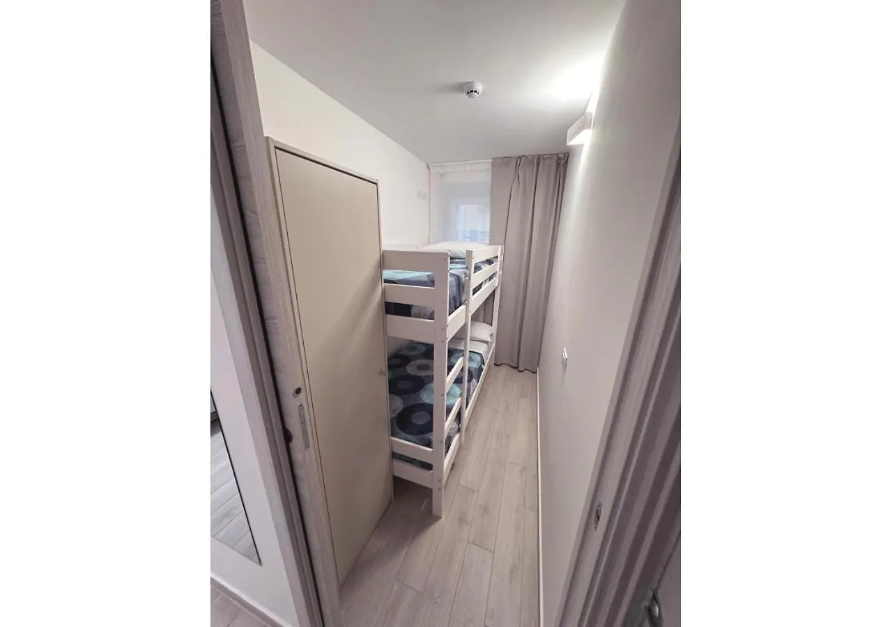 Chiama Hotel Rimini 2*,