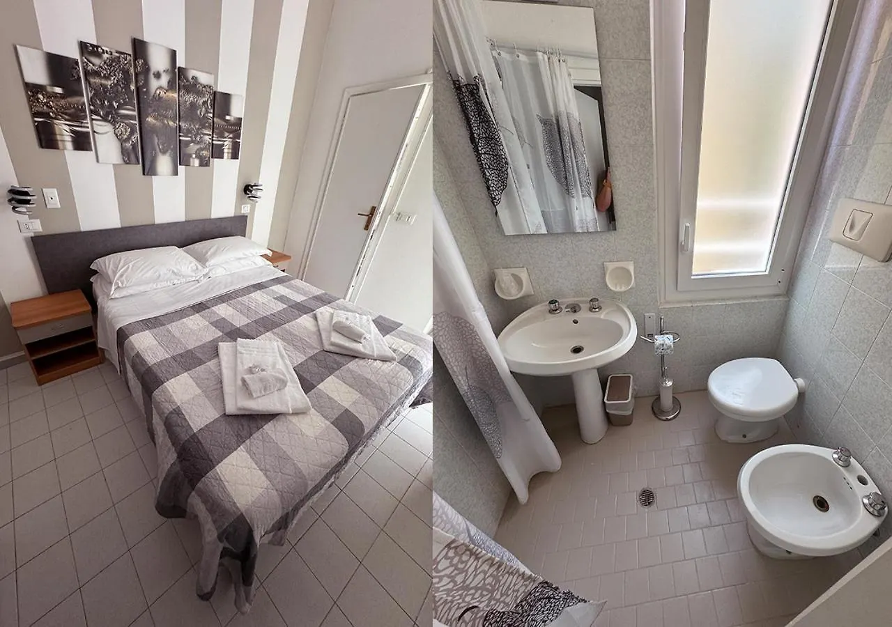 Chiama Hotel Rimini 2*,  Italy